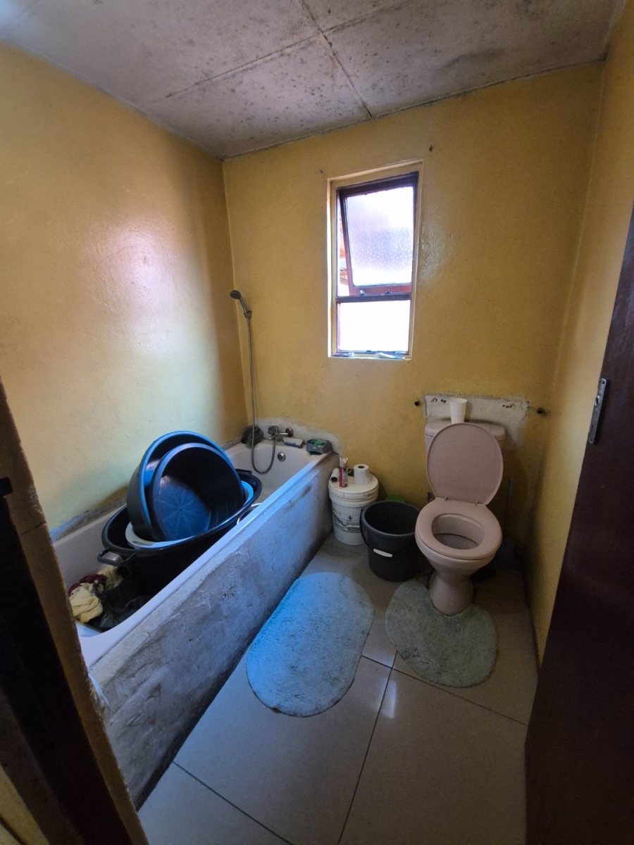 2 Bedroom Property for Sale in New Brighton Eastern Cape